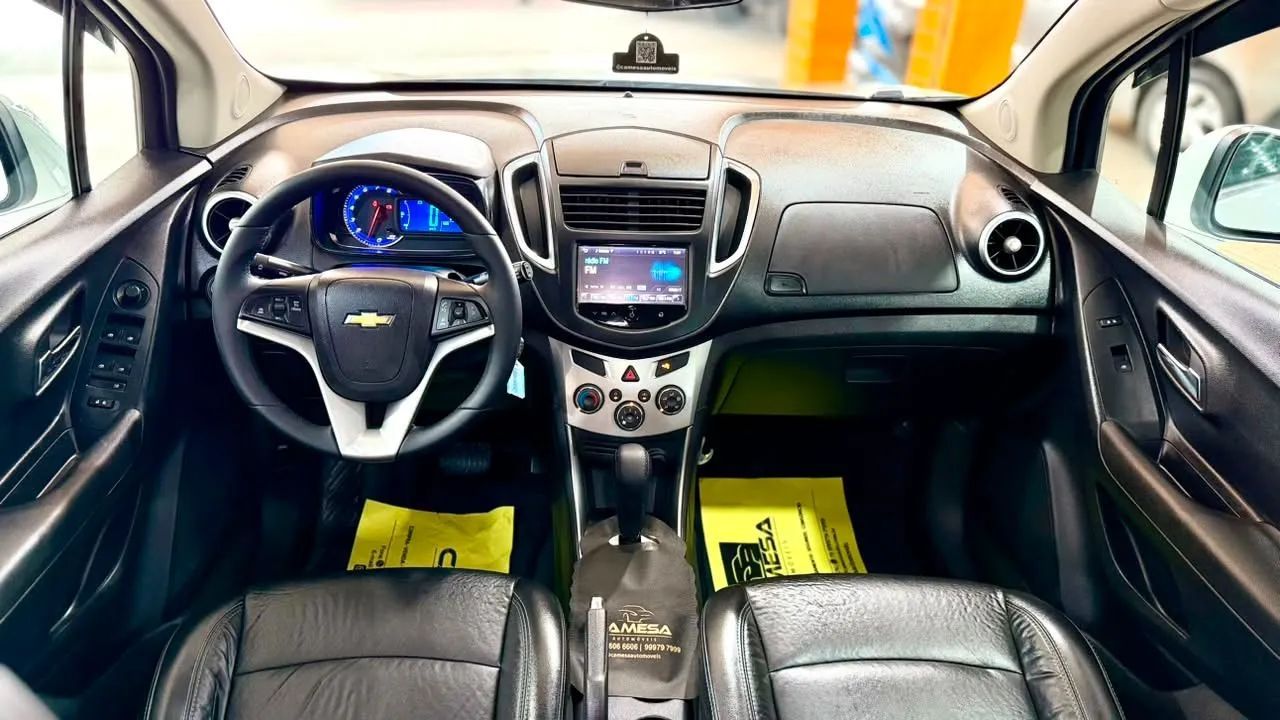Chevrolet TRACKER 11