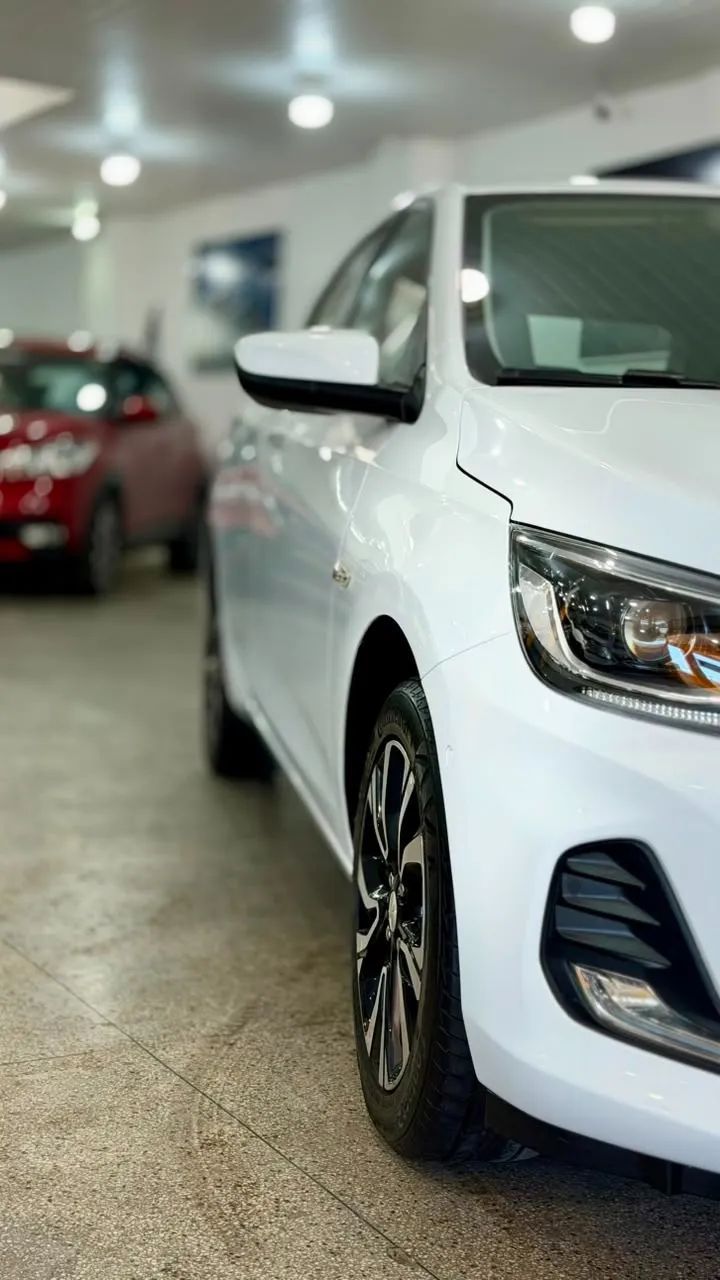 Chevrolet ONIX 4