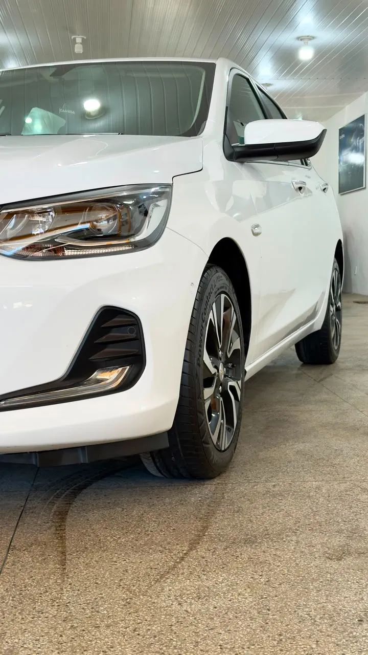 Chevrolet ONIX 5