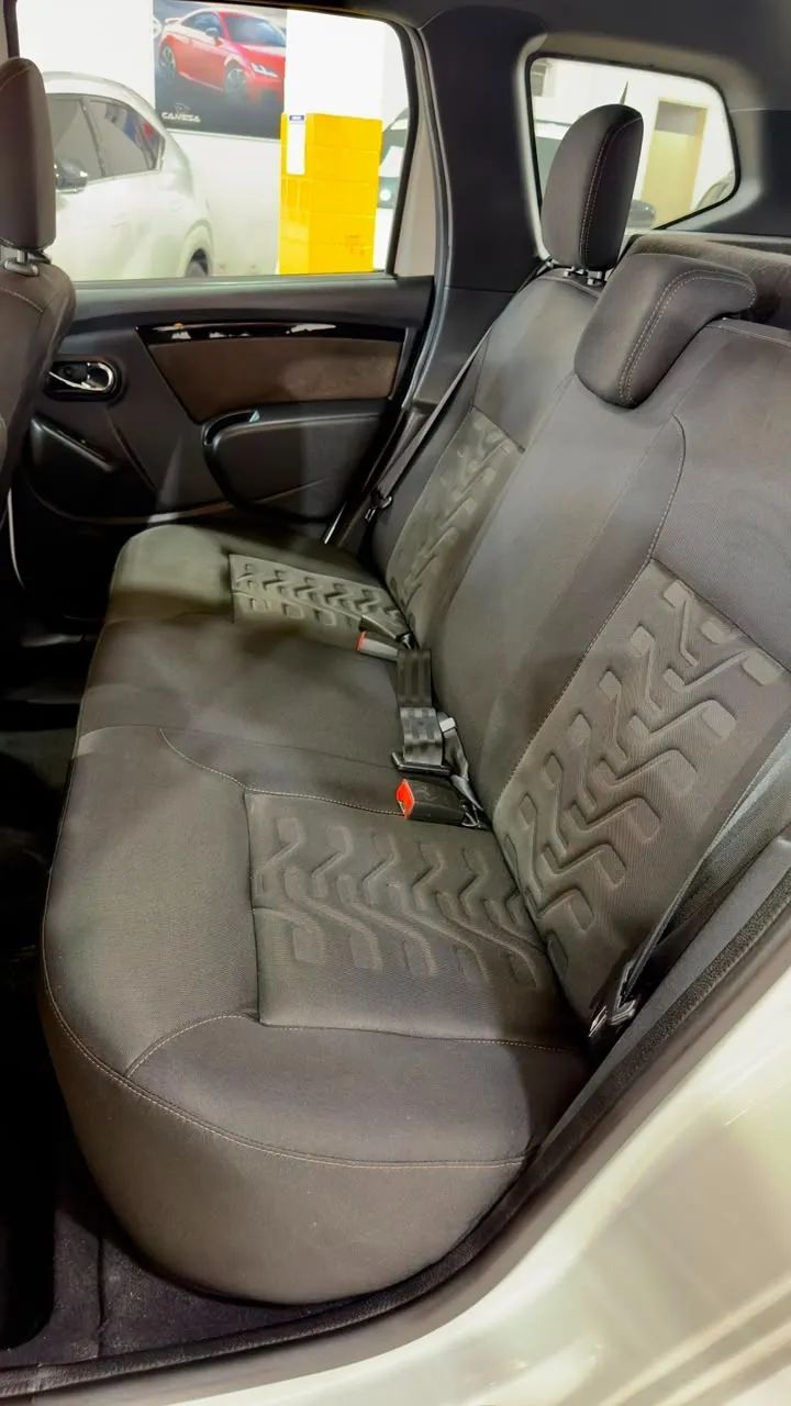 Renault DUSTER 17