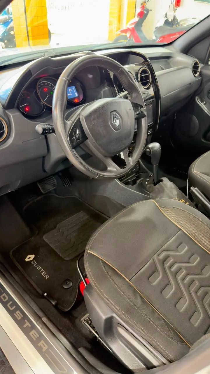 Renault DUSTER 13