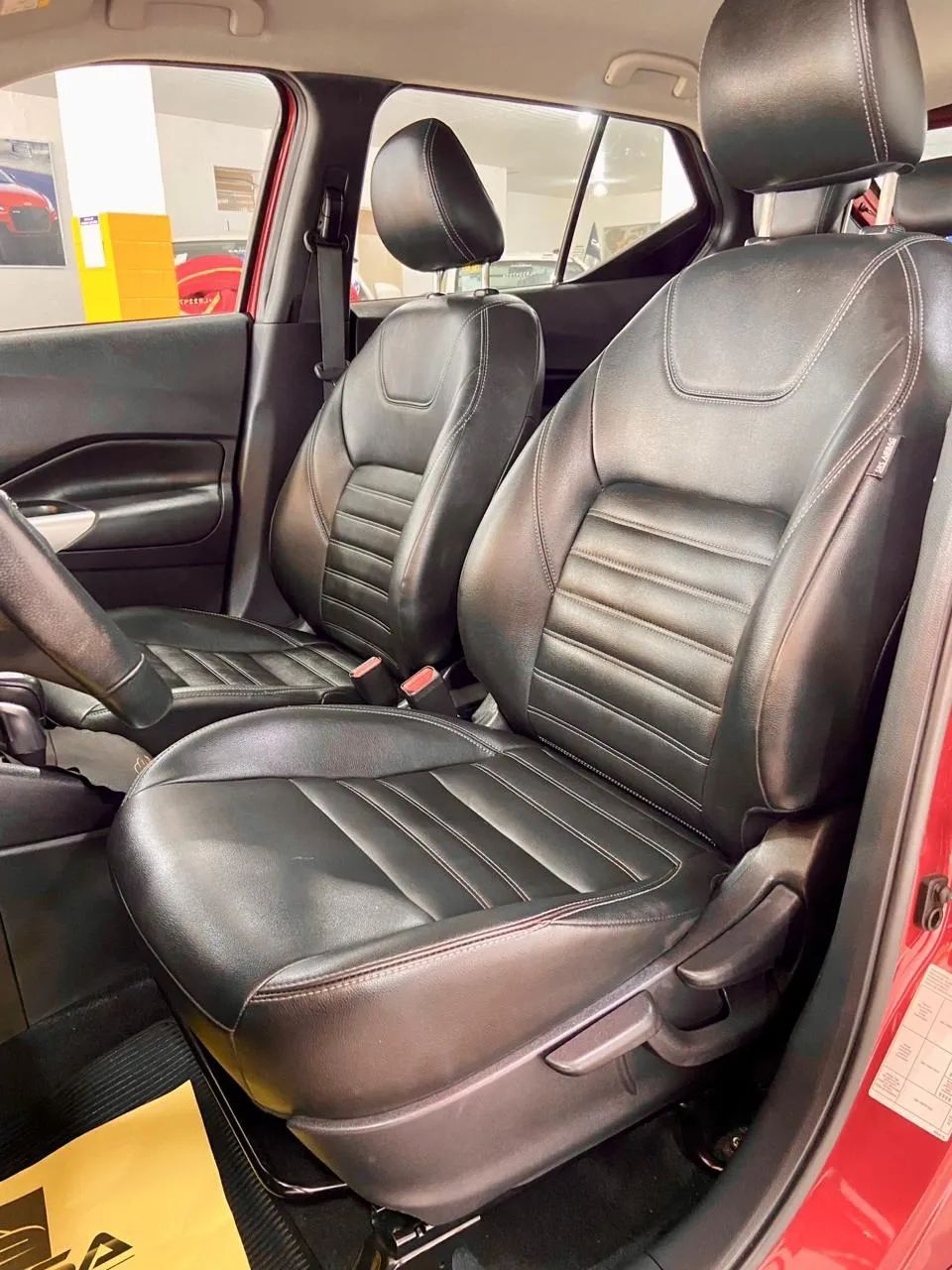 Nissan KICKS 15