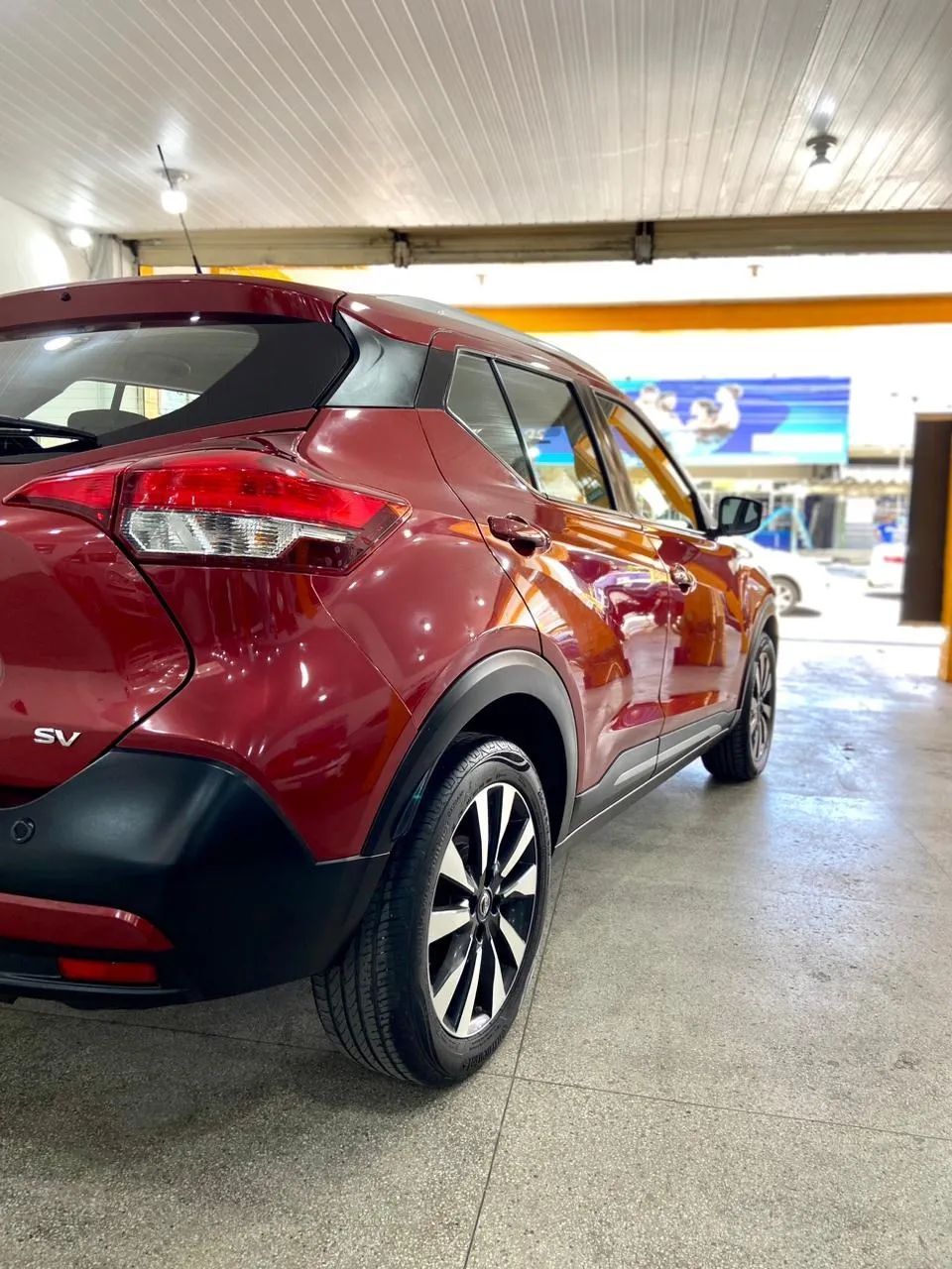 Nissan KICKS 9