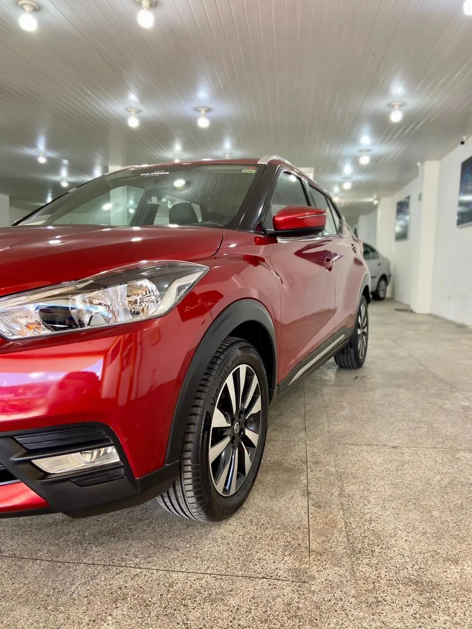 Nissan KICKS 5