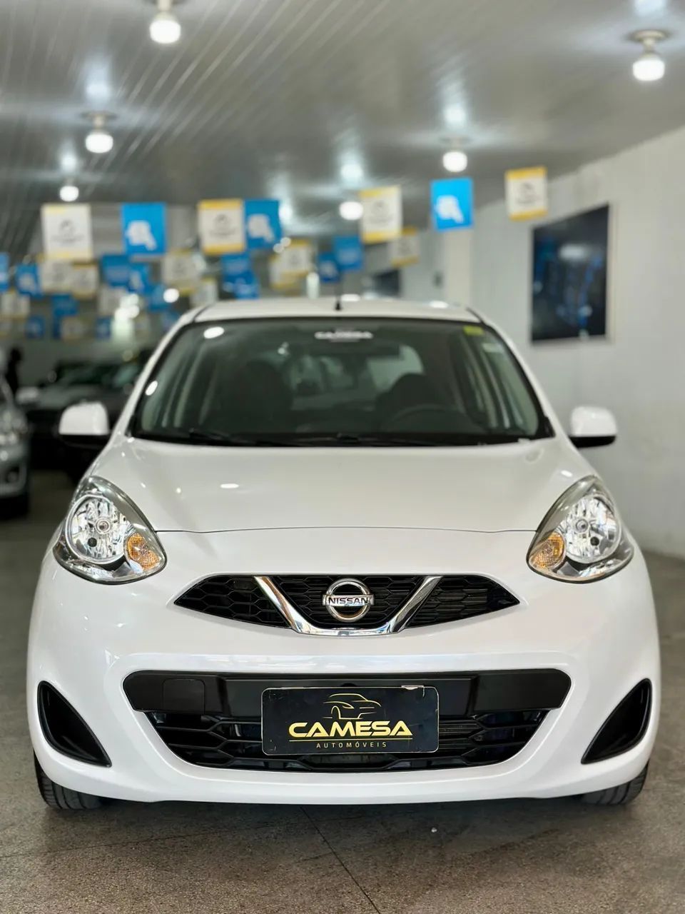 Nissan MARCH 2