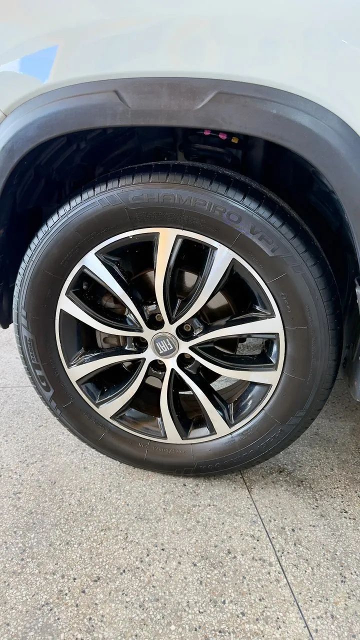 Fiat TORO 19
