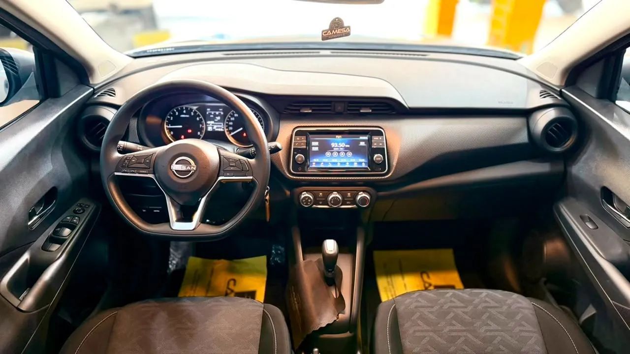 Nissan KICKS 10