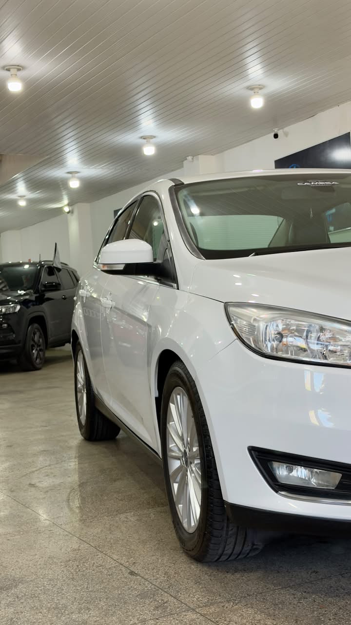 FORD Focus 5