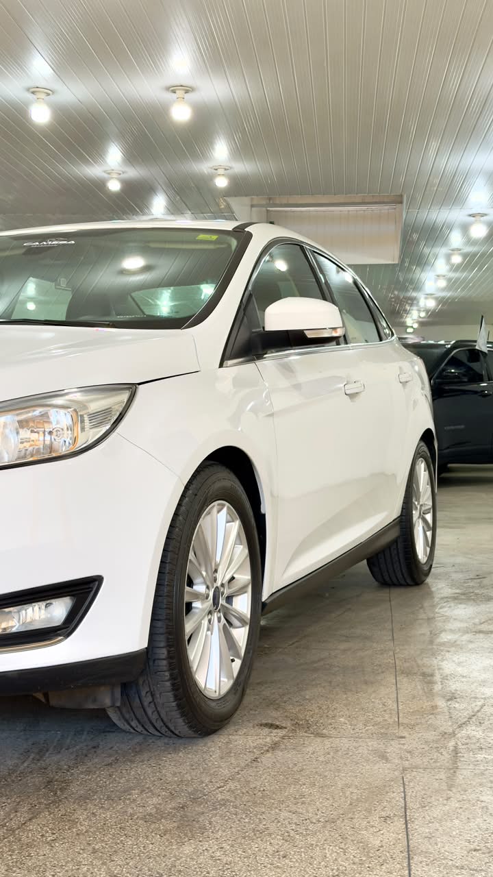 FORD Focus 6