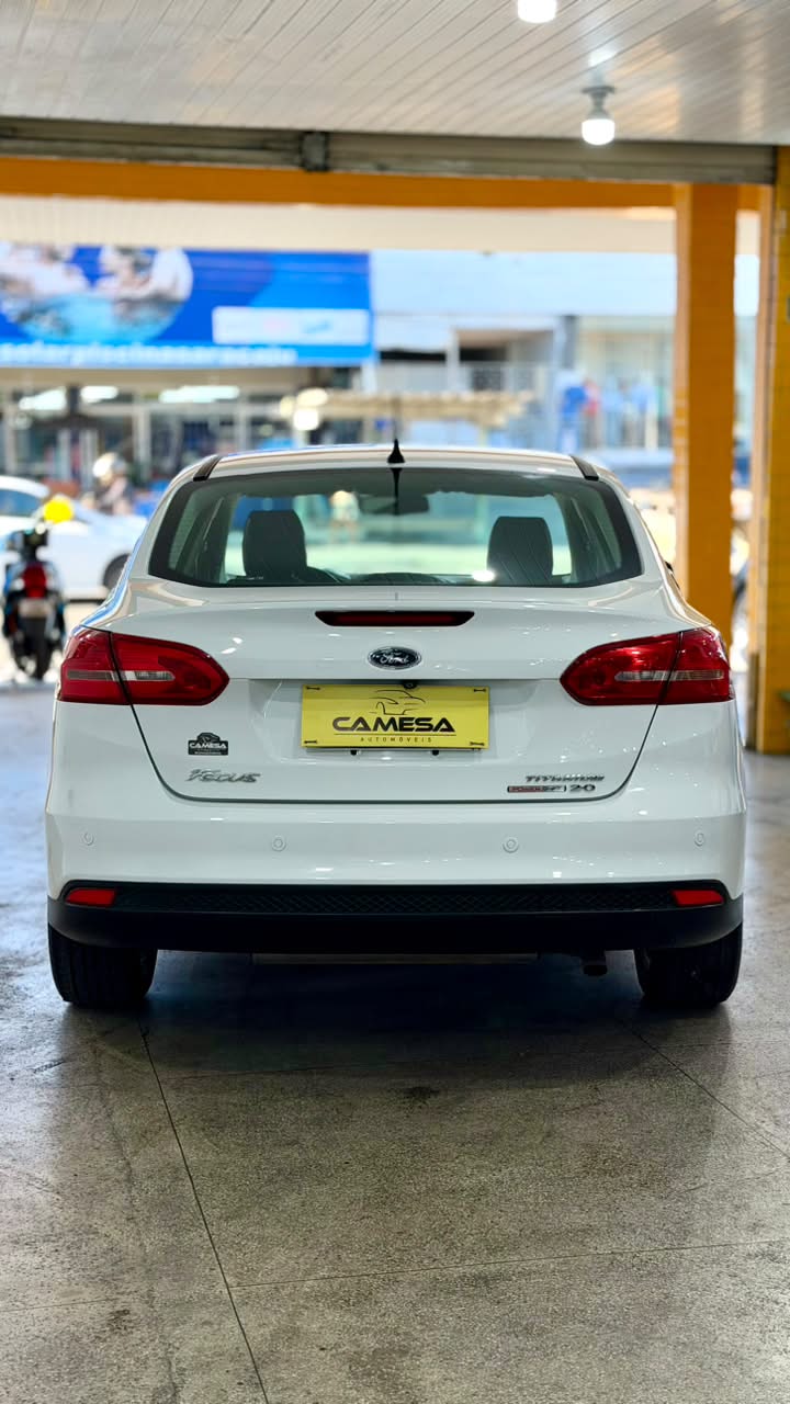 FORD Focus 7