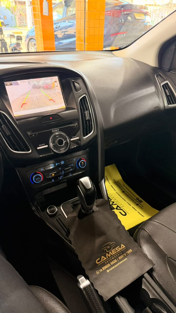 FORD Focus 13