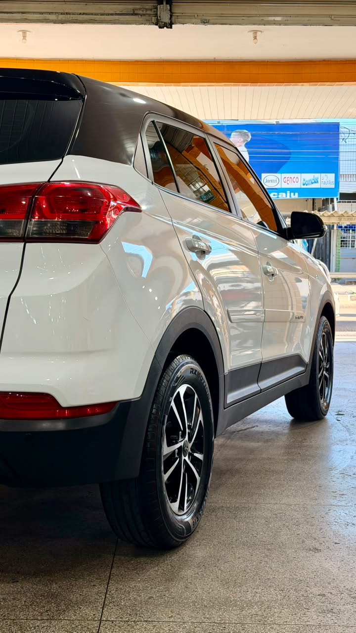 HYUNDAI CRETA 8