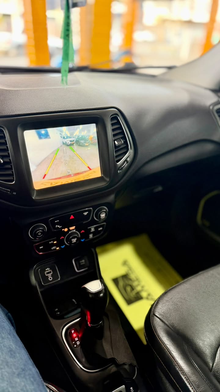 JEEP COMPASS 10