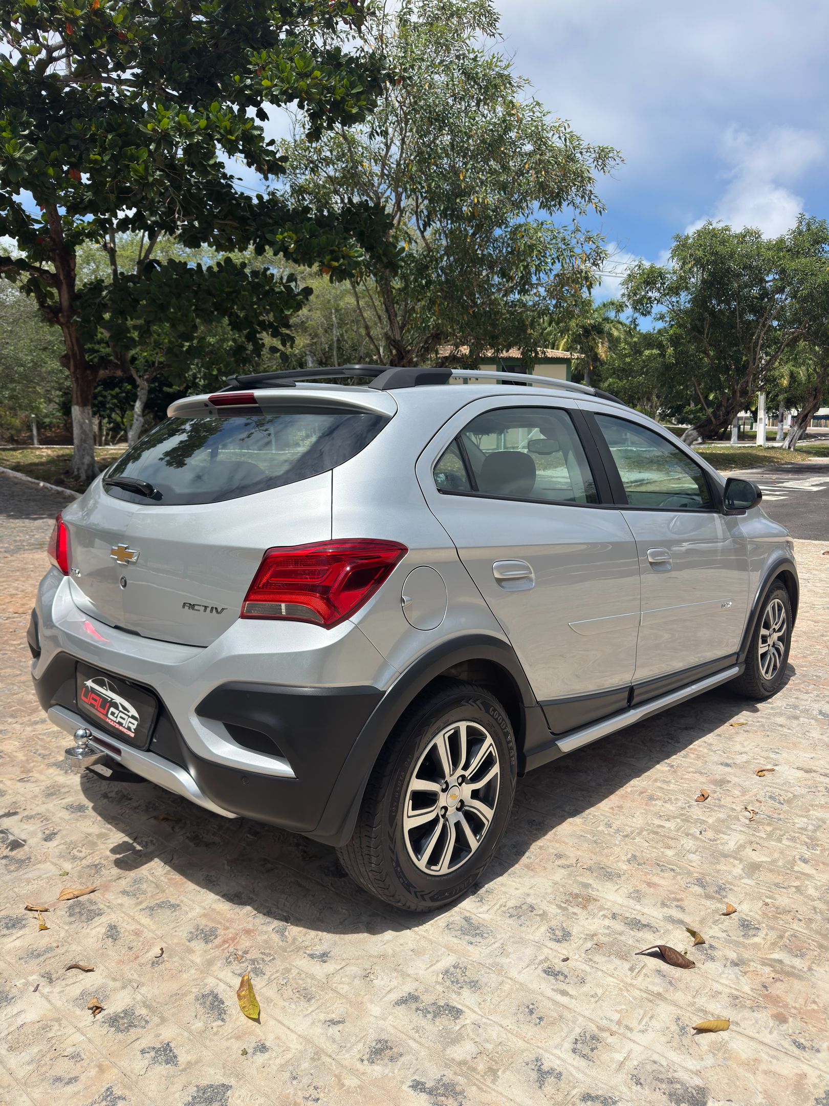 Chevrolet Onix 6