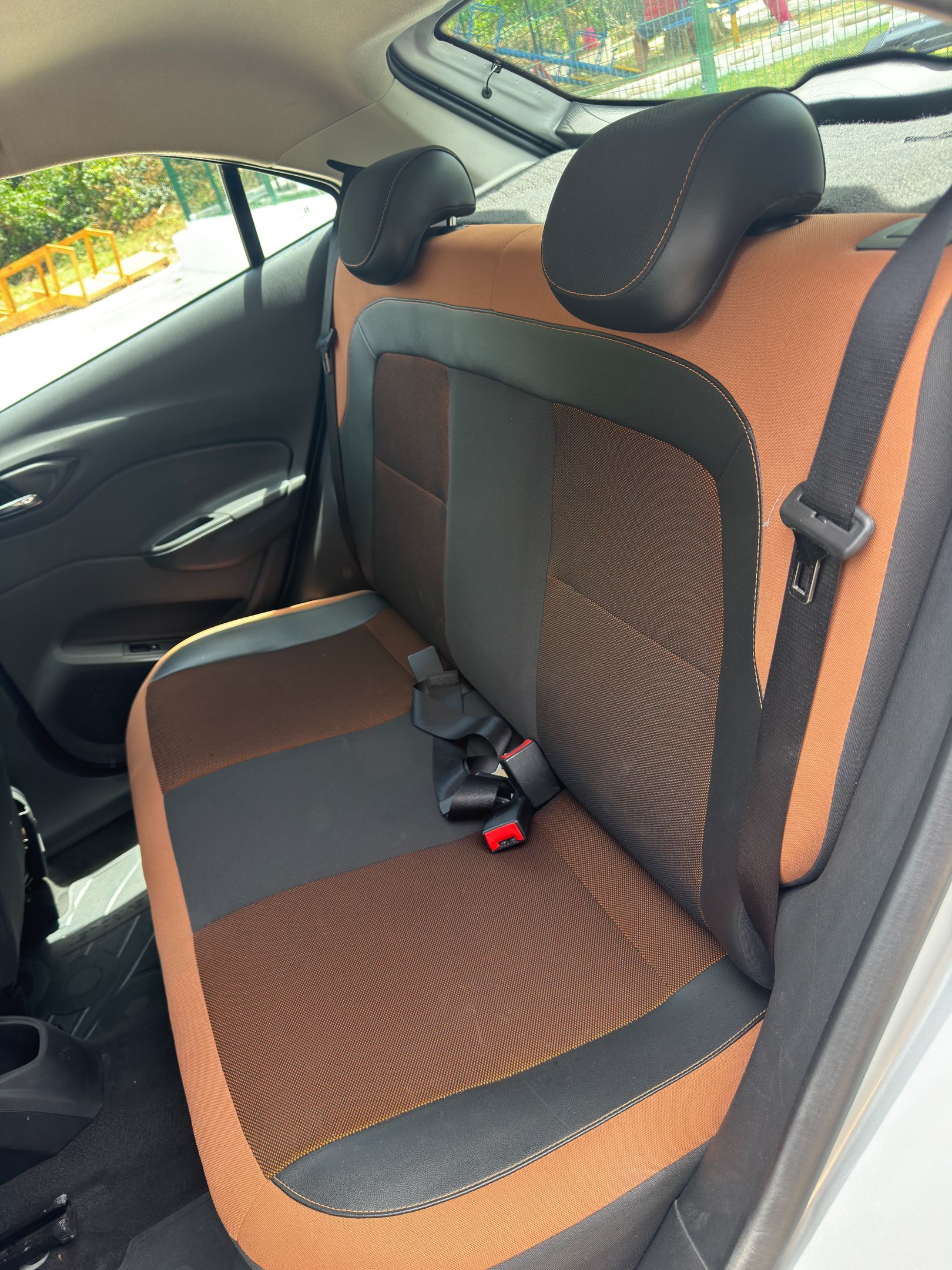 Chevrolet Onix 7