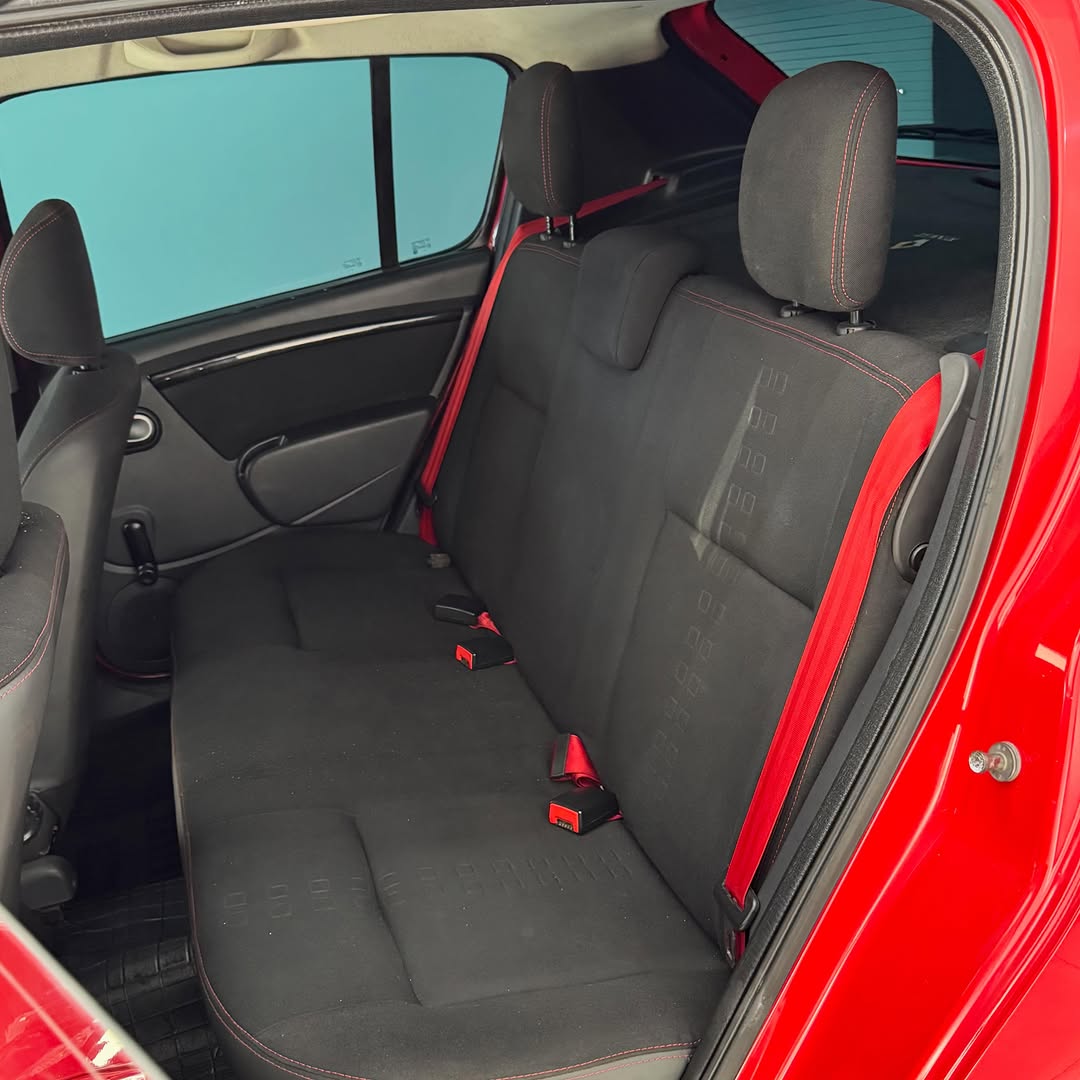Renault Sandero 7
