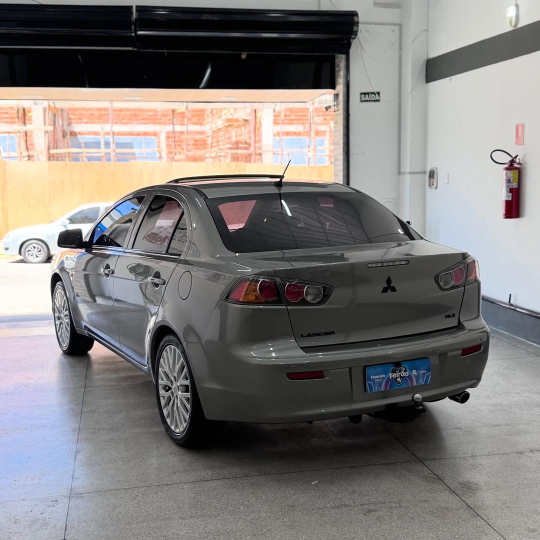 Mitsubishi Lancer 13