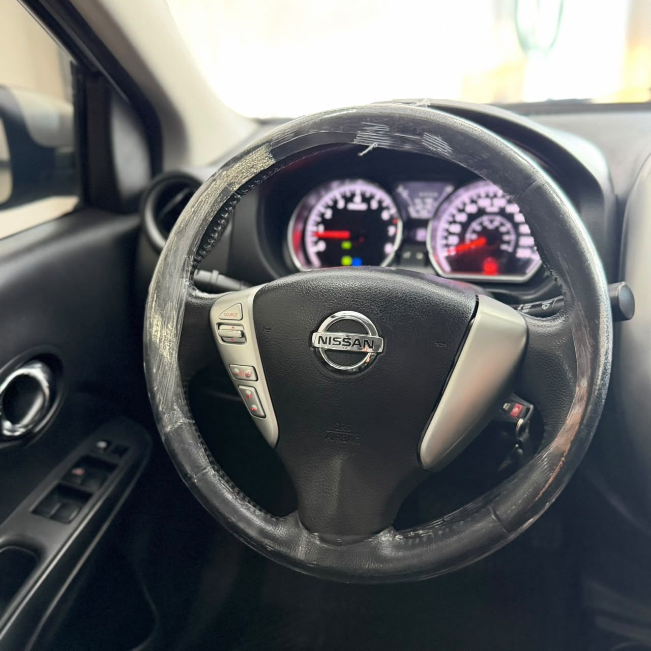 NISSAN VERSA 6