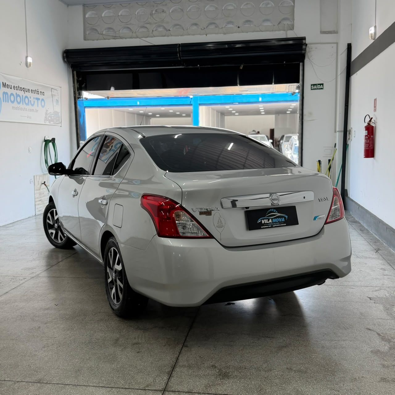 NISSAN VERSA 4