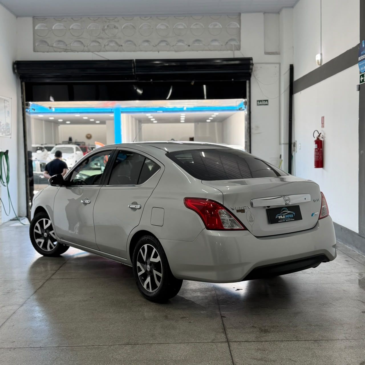 NISSAN VERSA 5