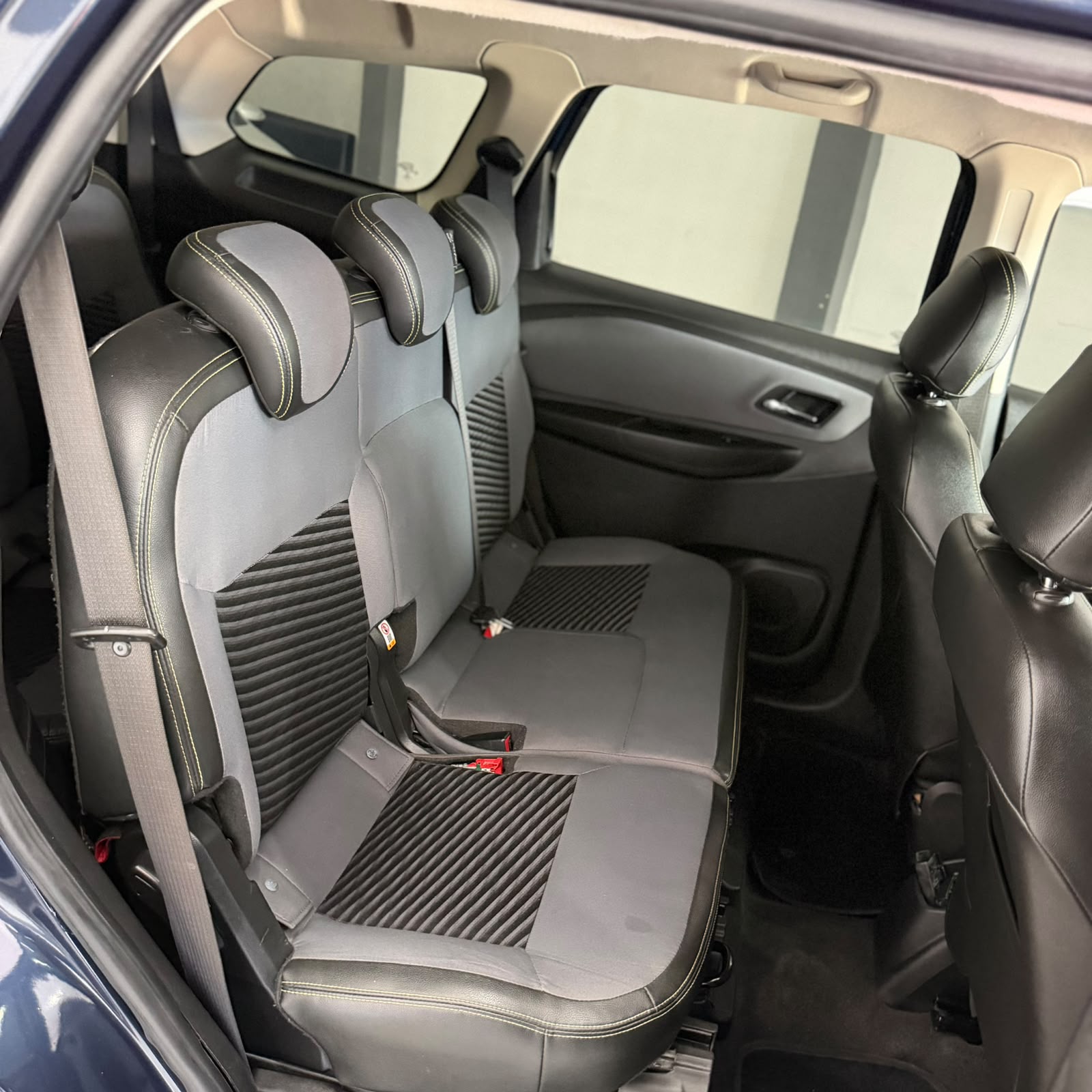 CHEVROLET SPIN 15