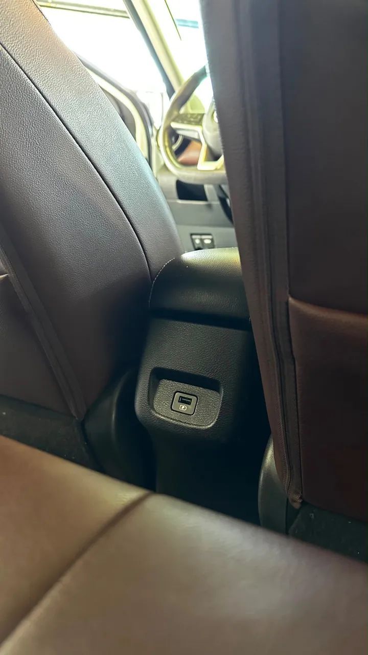 Nissan KICKS 12