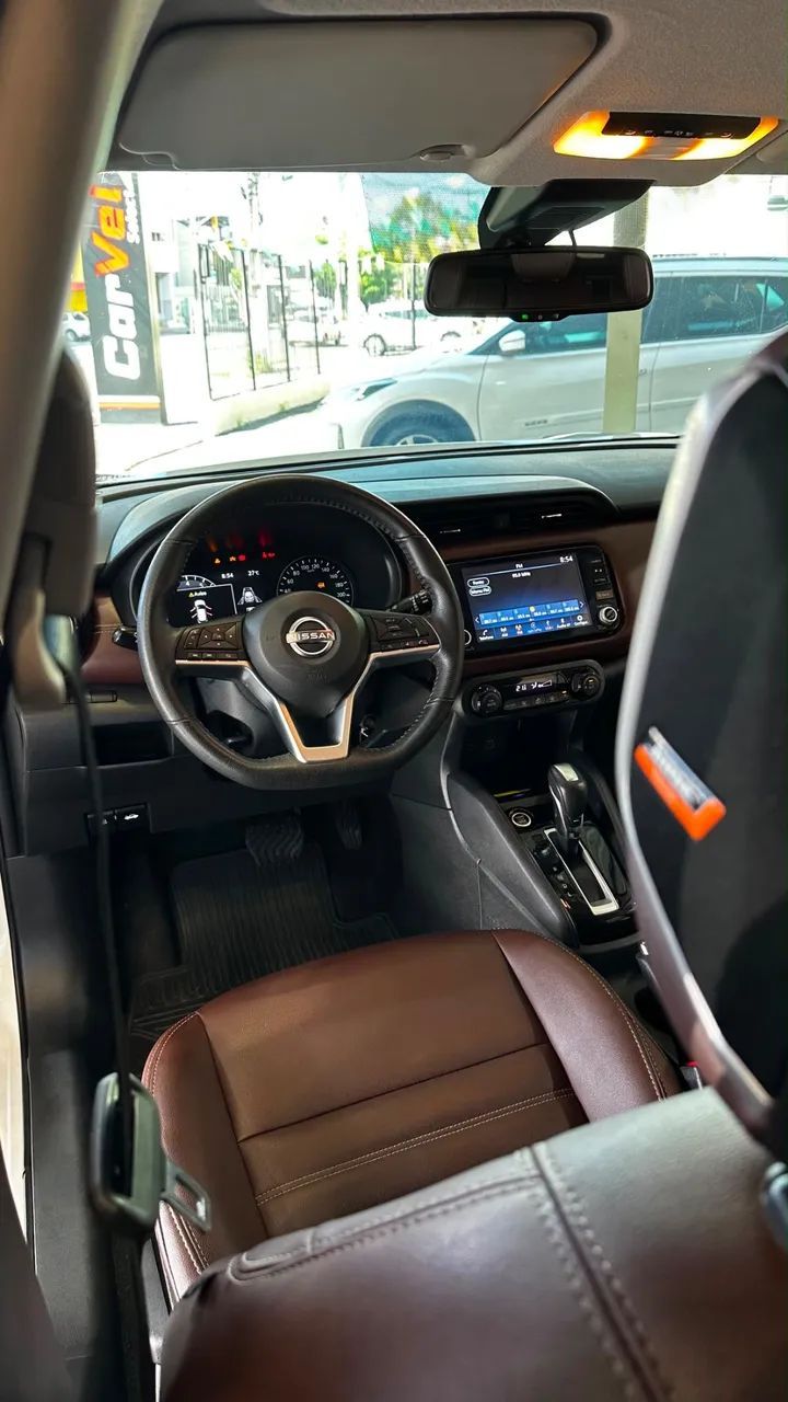 Nissan KICKS 18