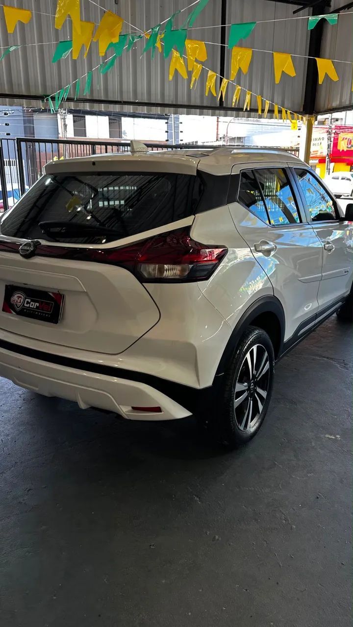 Nissan KICKS 10