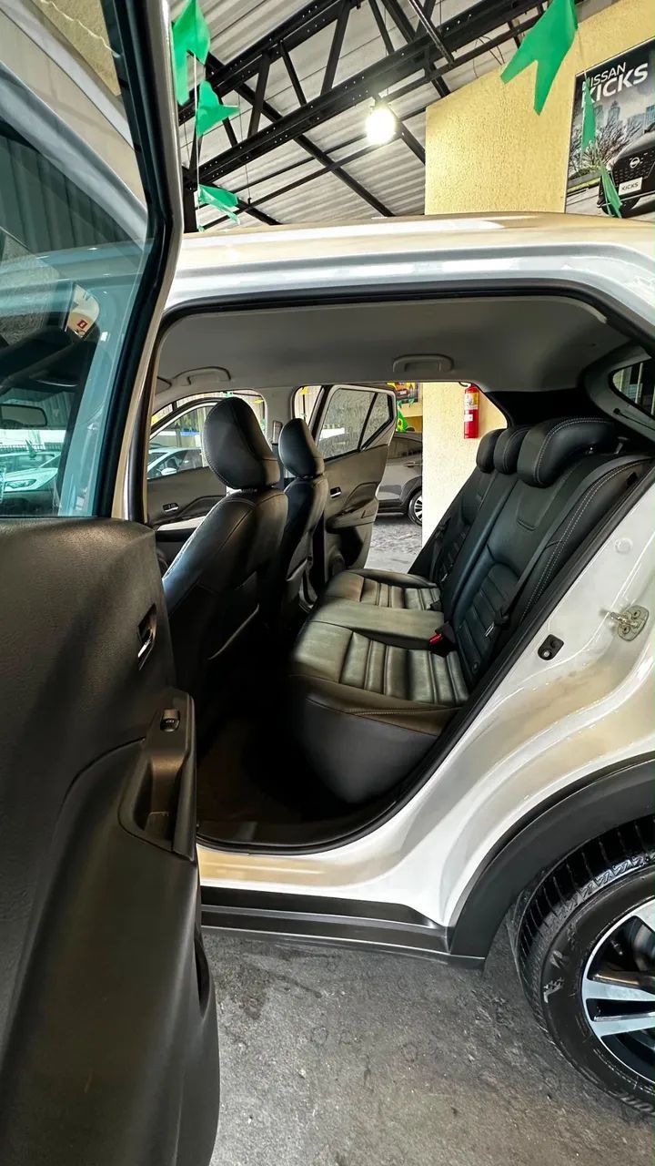 Nissan KICKS 14