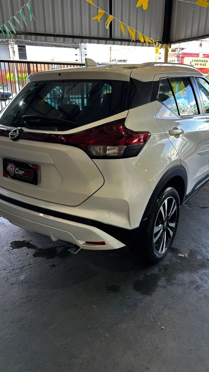 Nissan KICKS 9