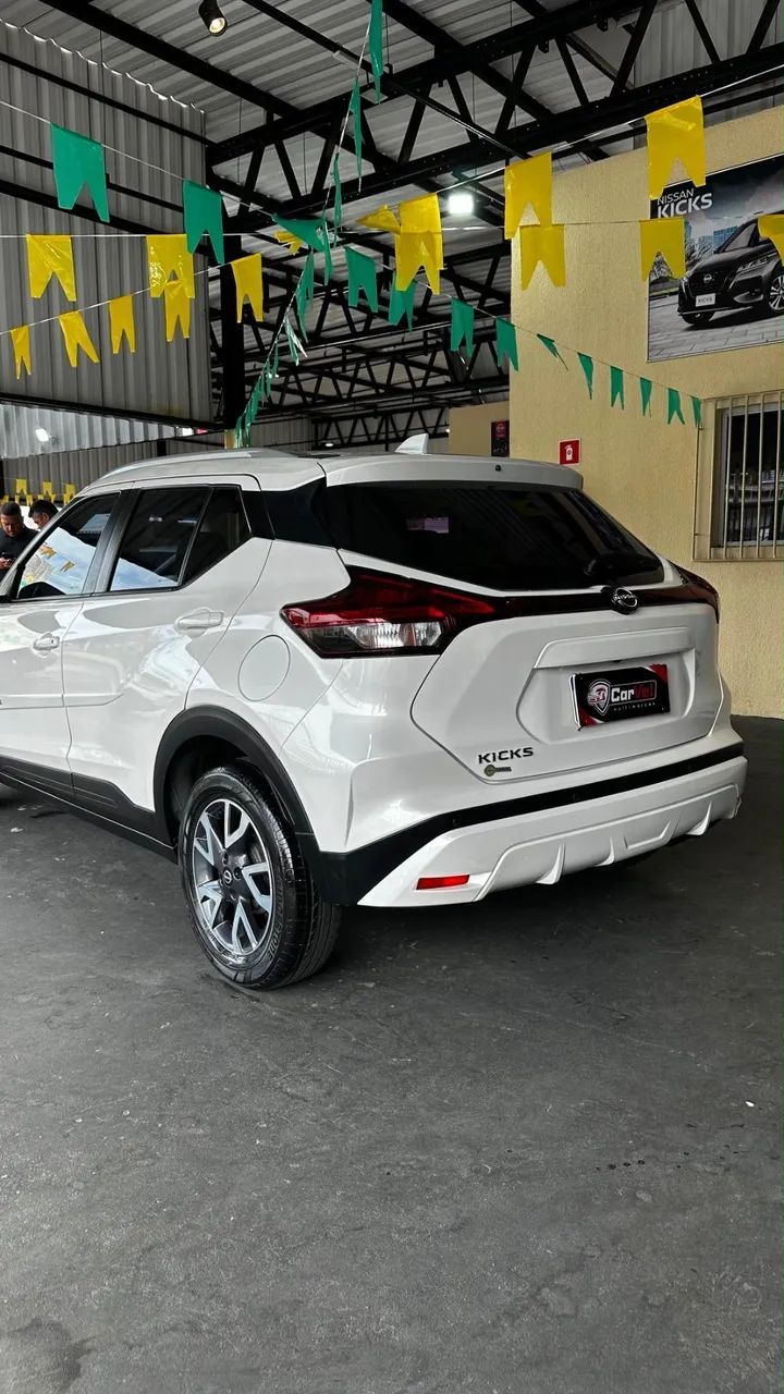 Nissan KICKS 10