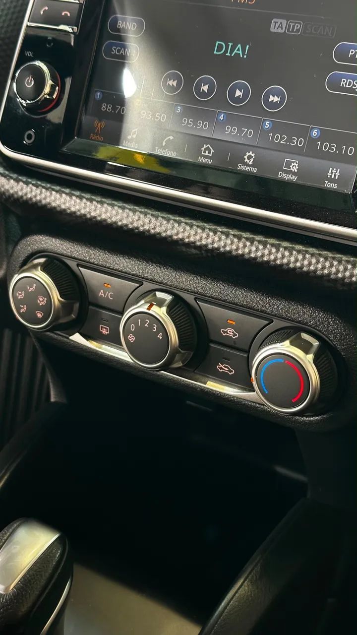 Nissan KICKS 13