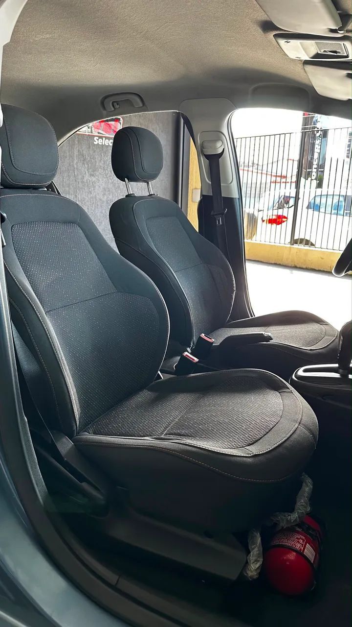 Chevrolet ONIX 16