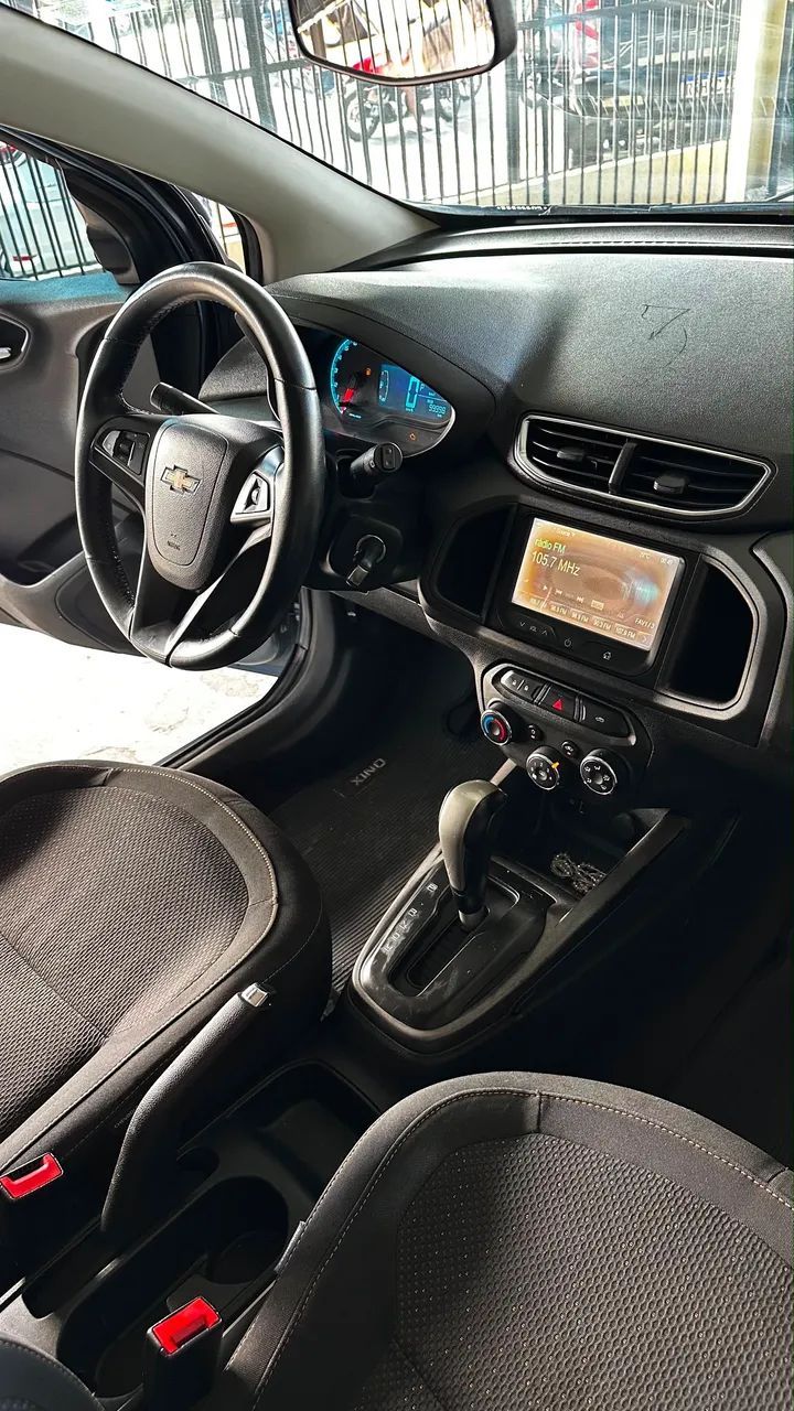 Chevrolet ONIX 19