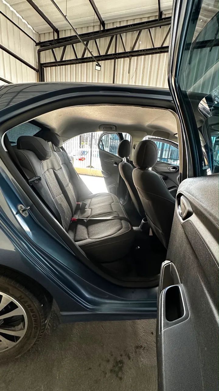 Chevrolet ONIX 13