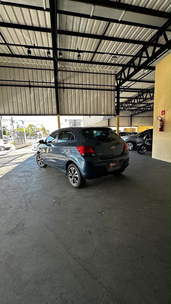 Chevrolet ONIX 5