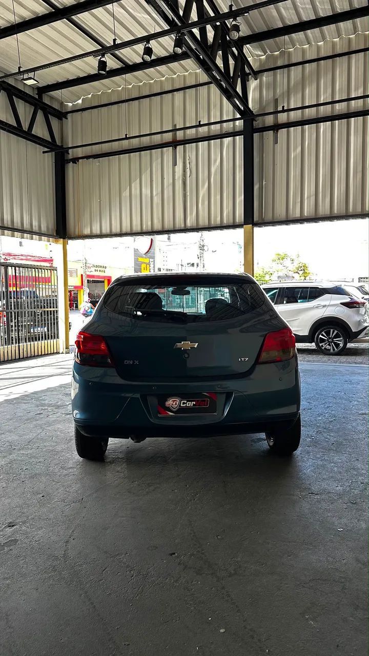 Chevrolet ONIX 9