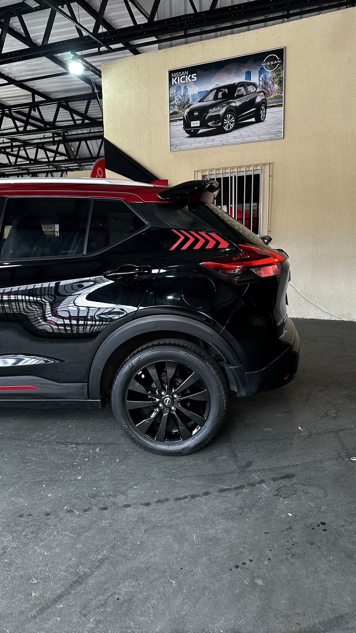 Nissan KICKS 10