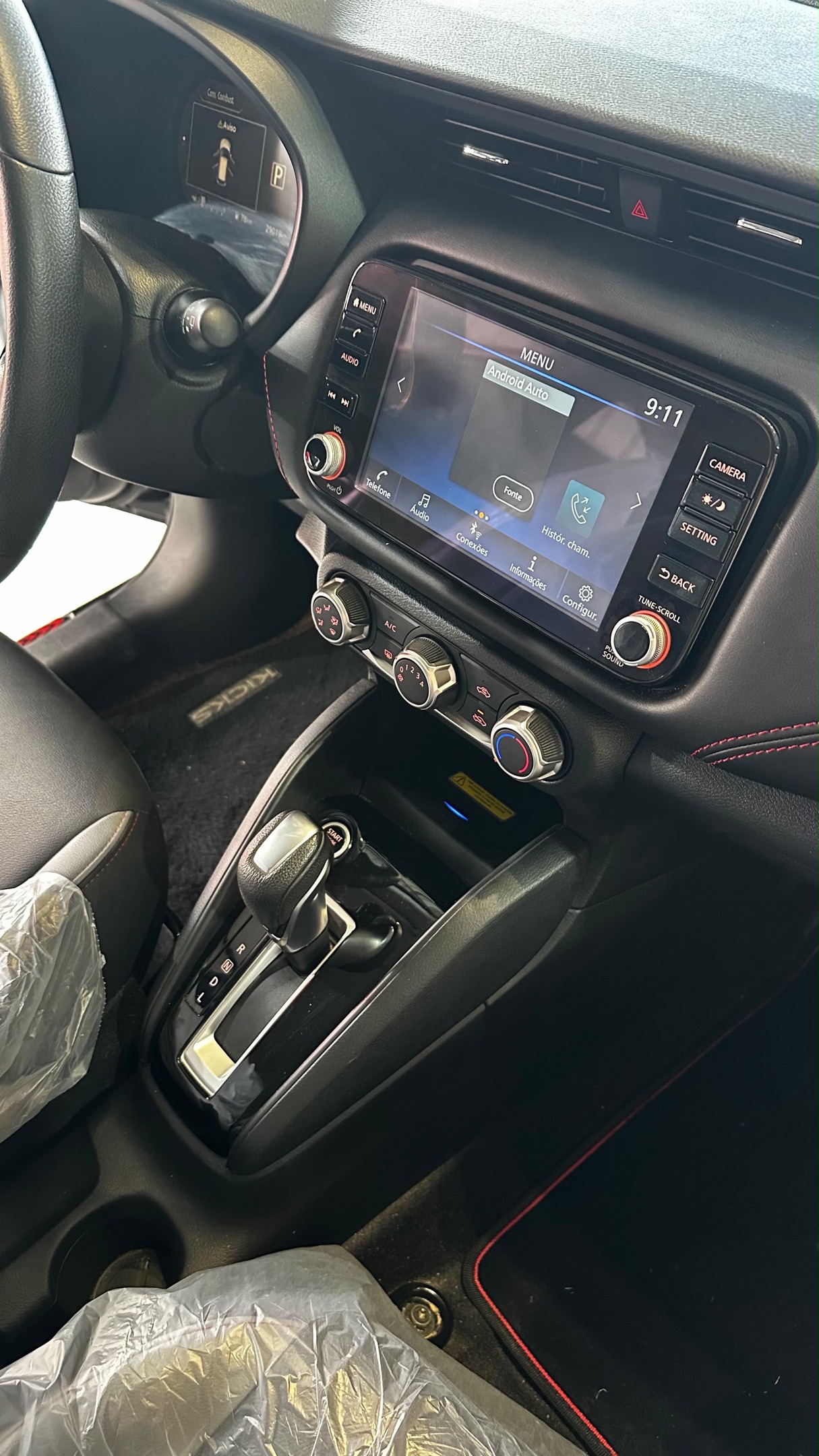 Nissan KICKS 15