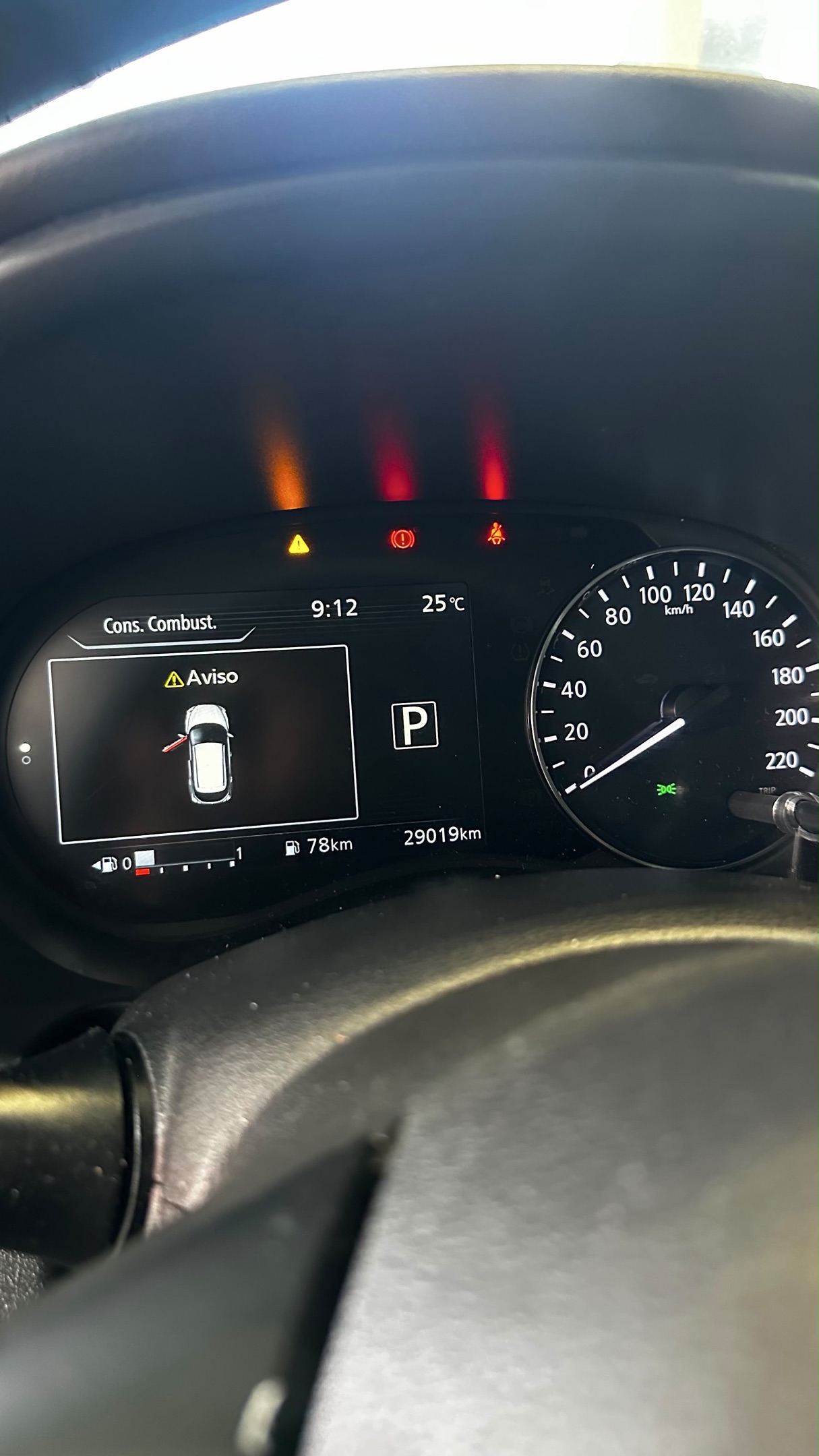 Nissan KICKS 19