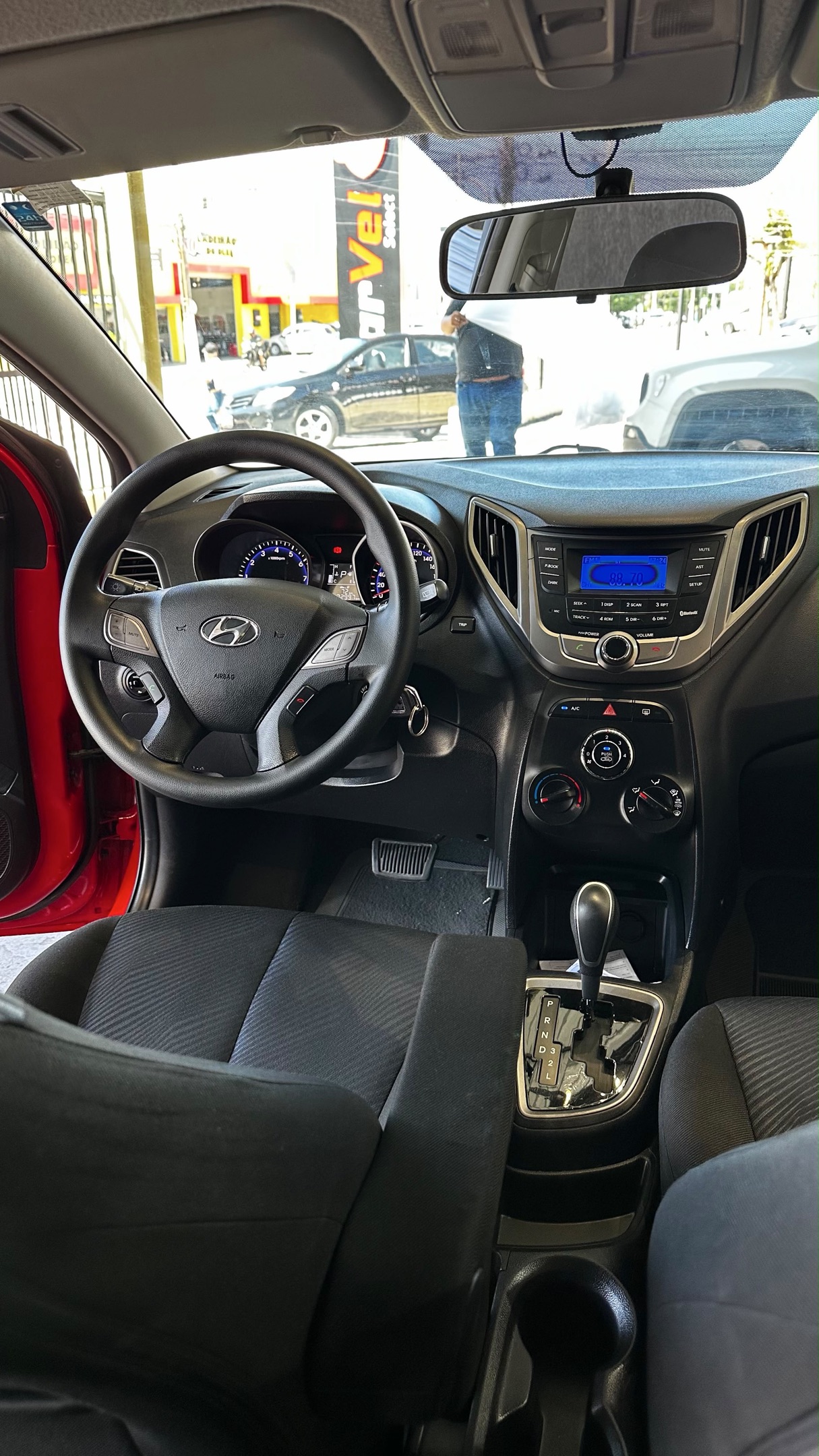 Hyundai HB20 14