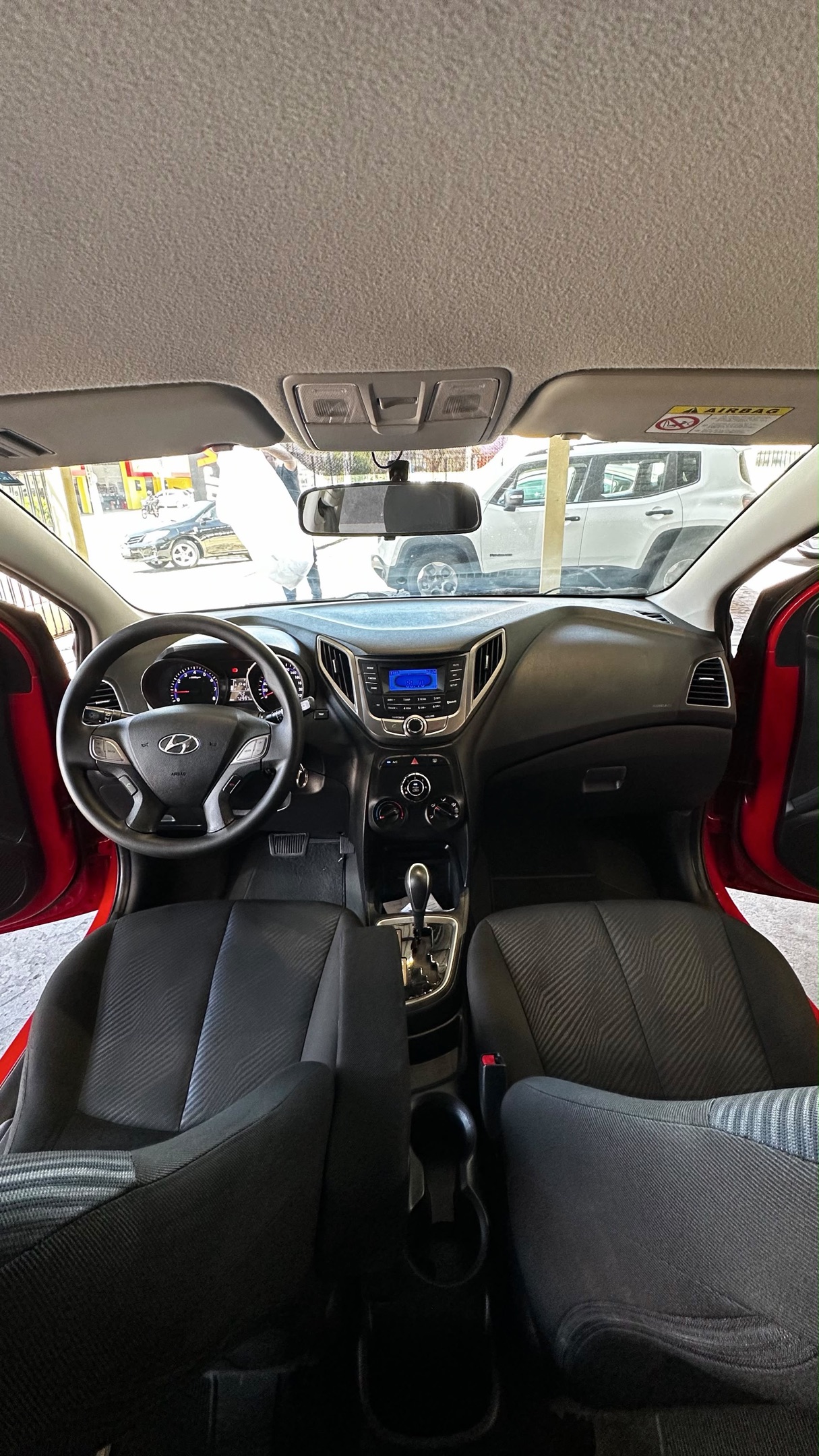 Hyundai HB20 15