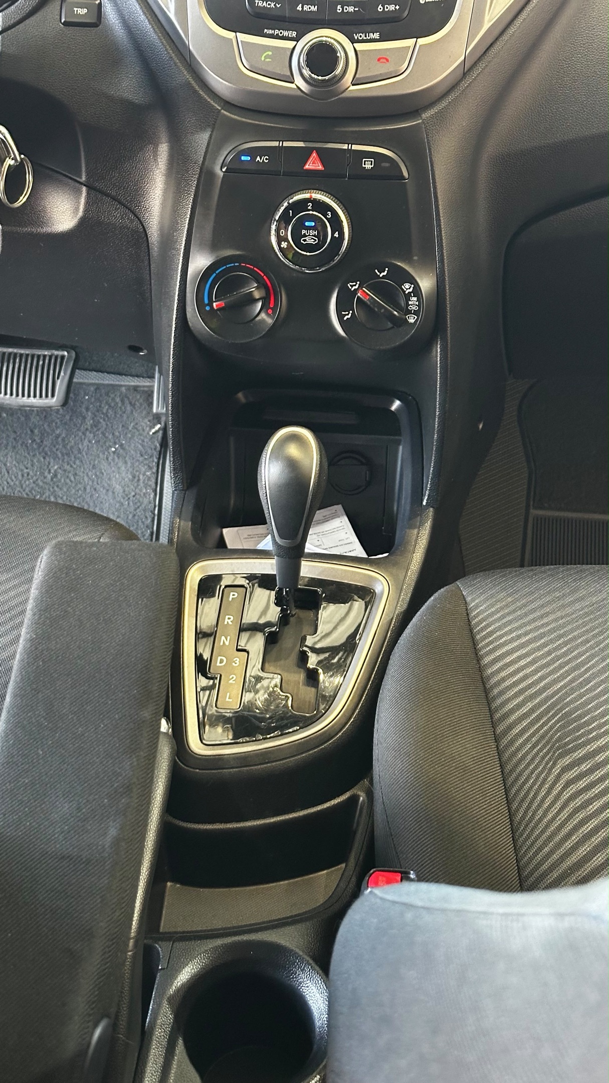 Hyundai HB20 18