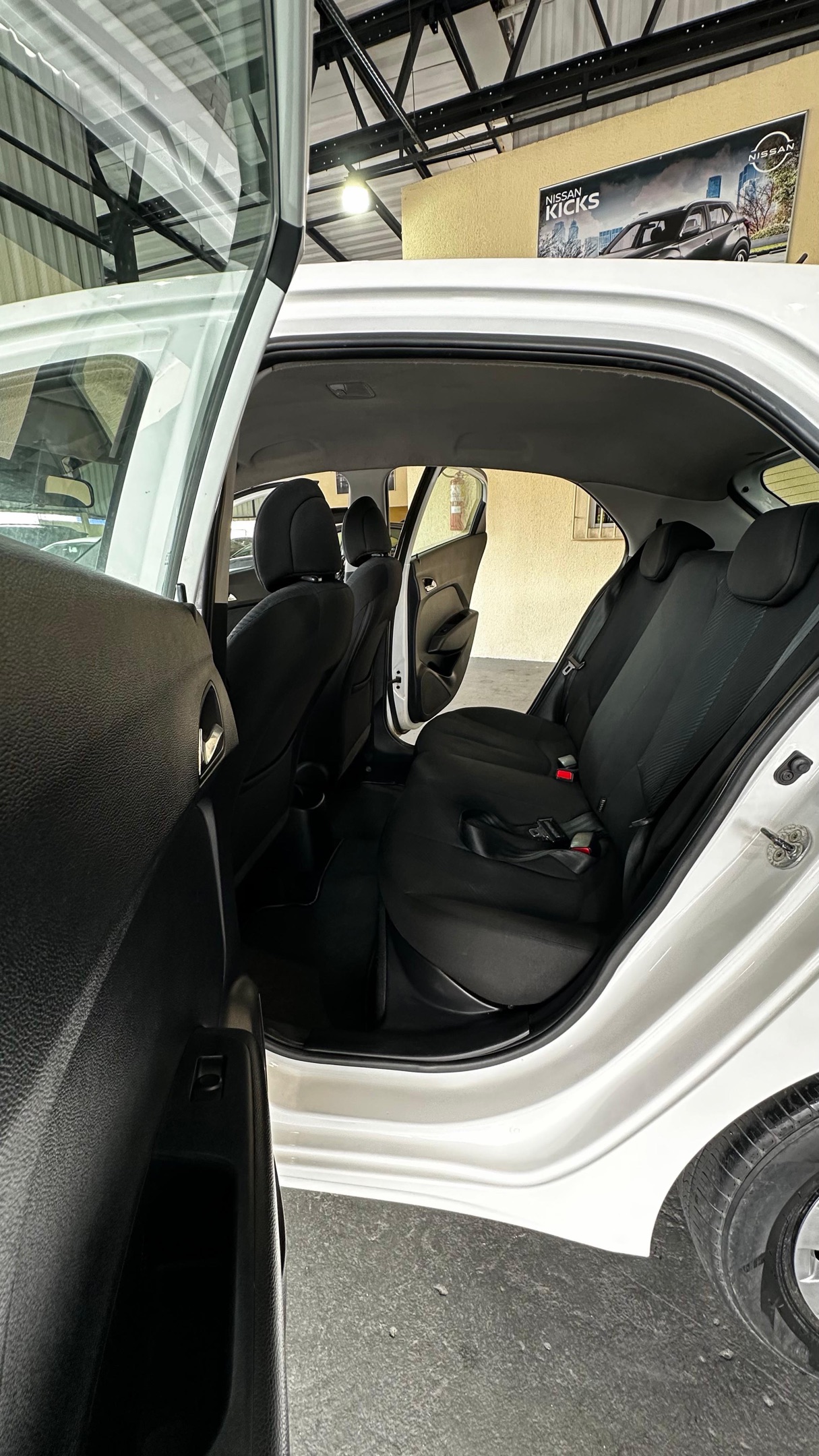Hyundai HB20 12