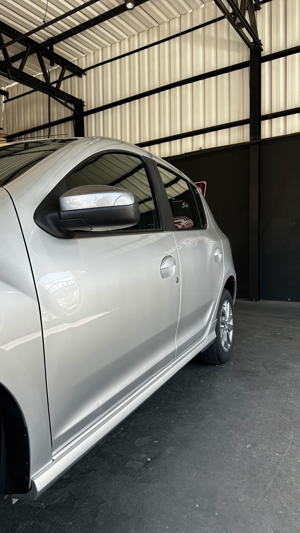 RENAULT SANDERO 6