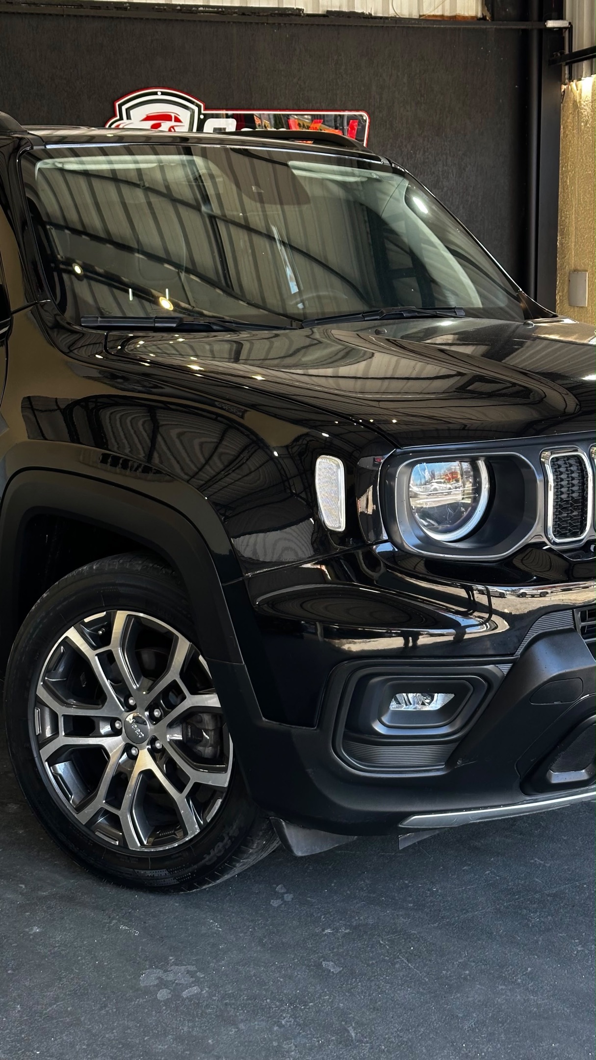 JEEP RENEGADE 3