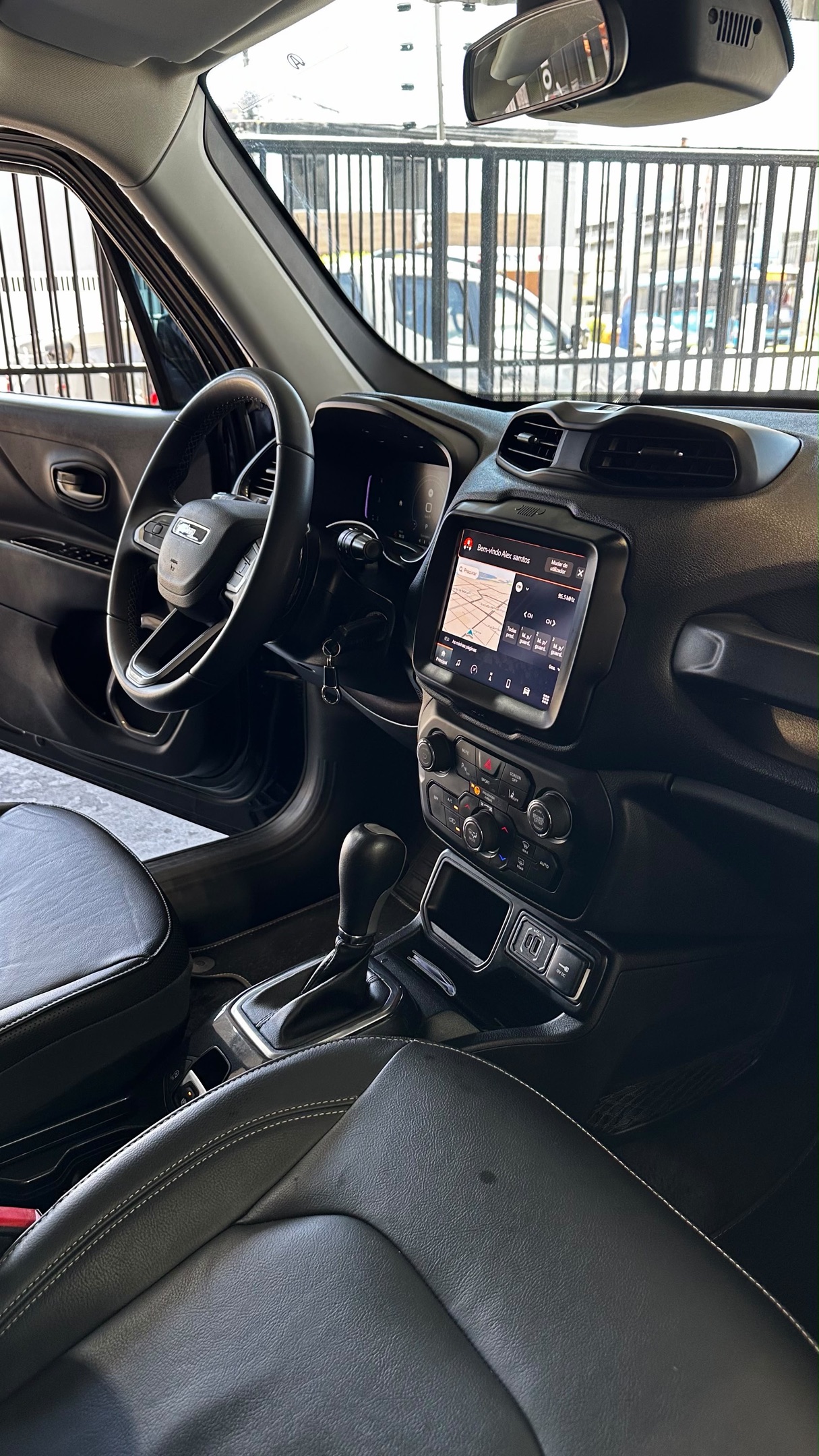 JEEP RENEGADE 19