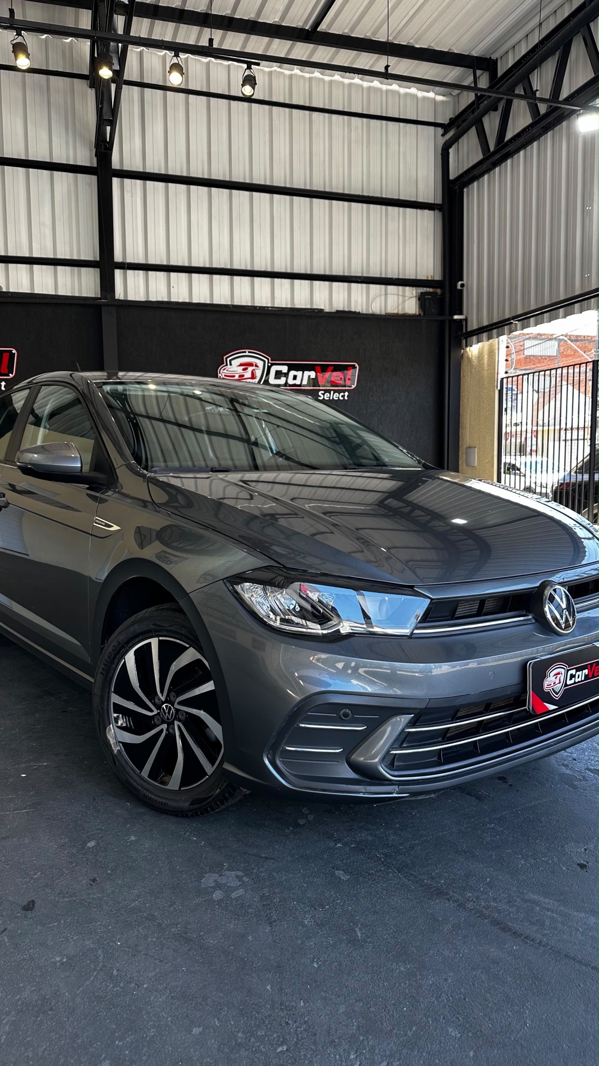 VOLKSWAGEN POLO 5
