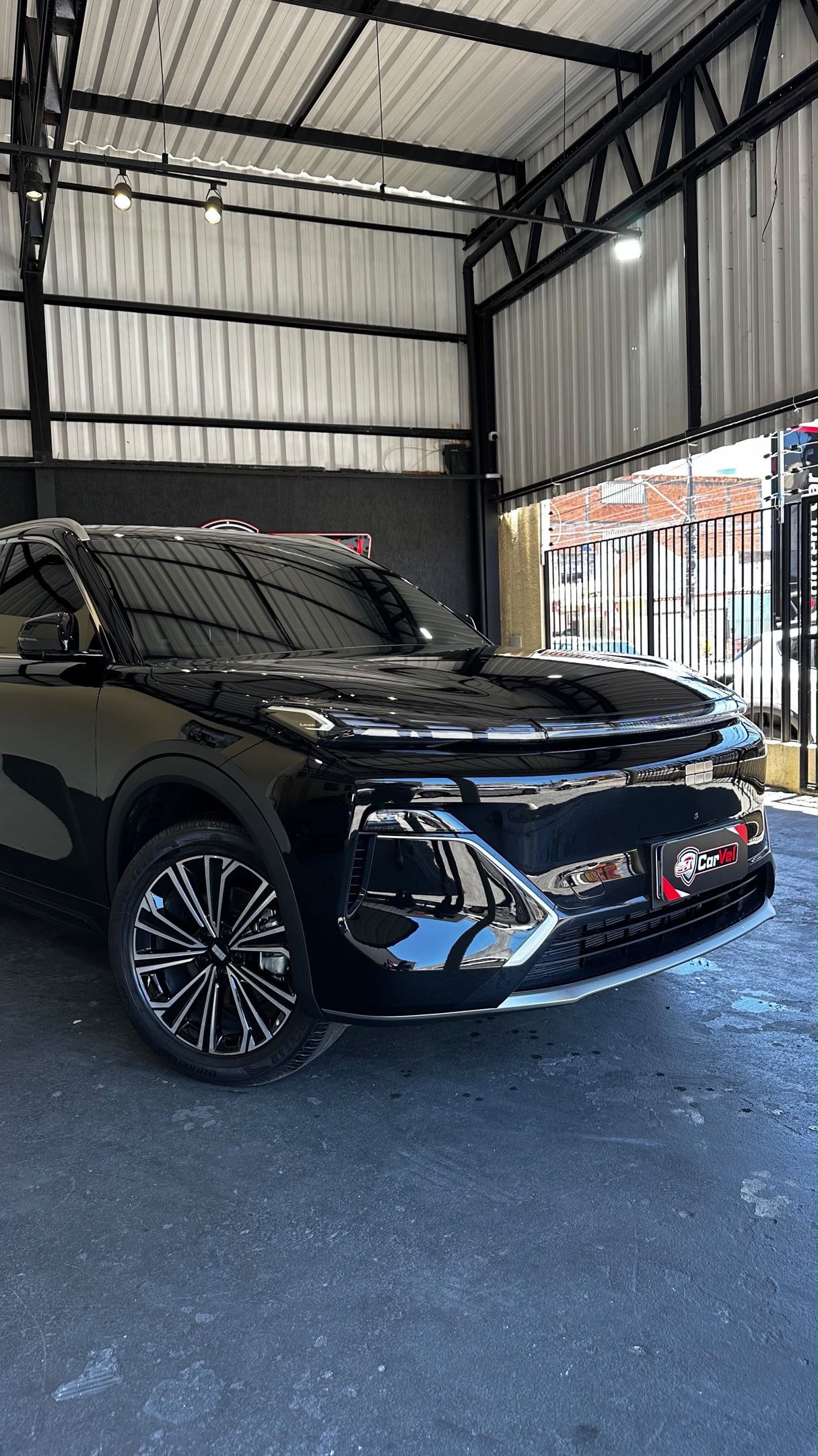 GEELY EX5 3