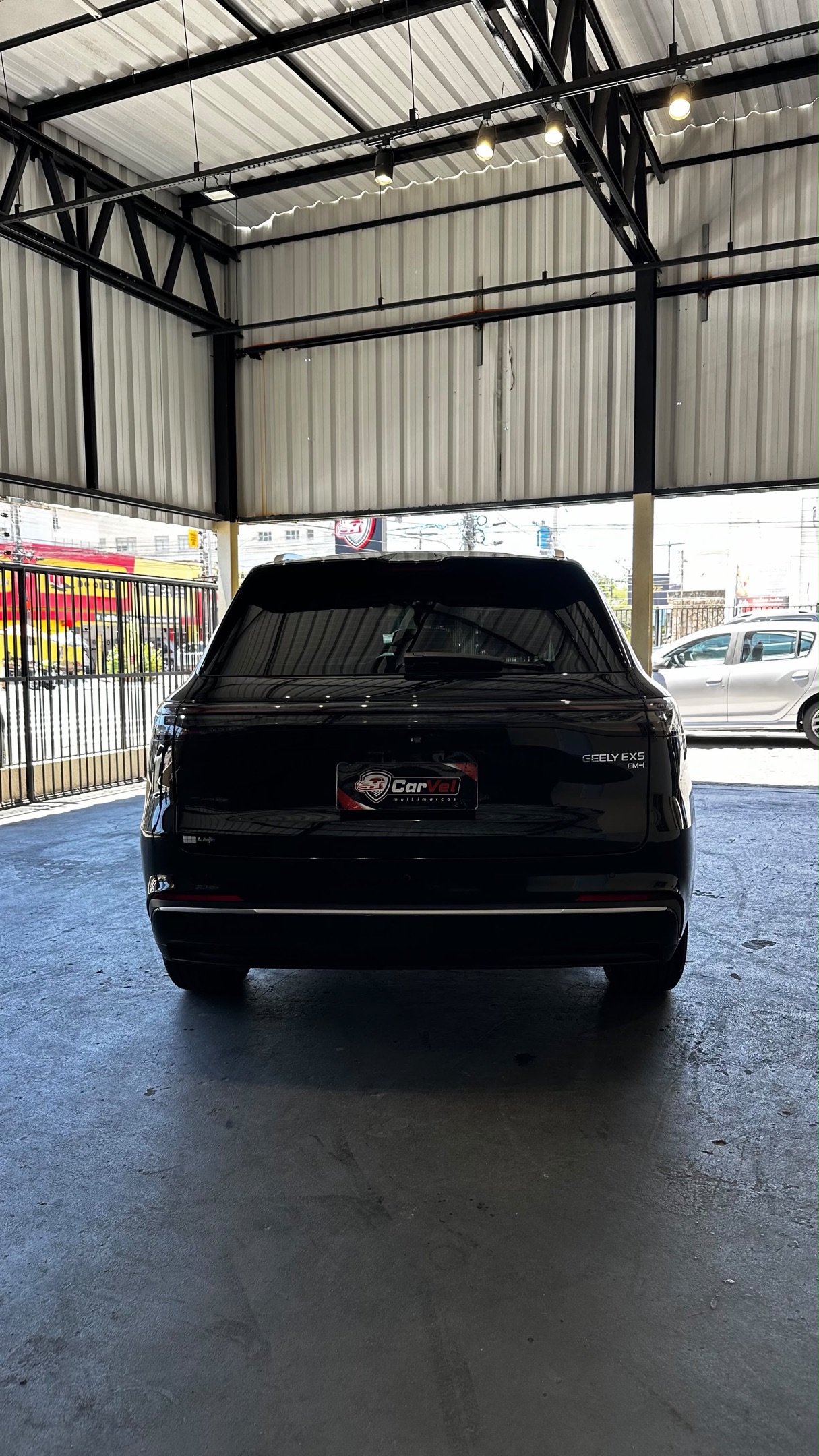 GEELY EX5 10